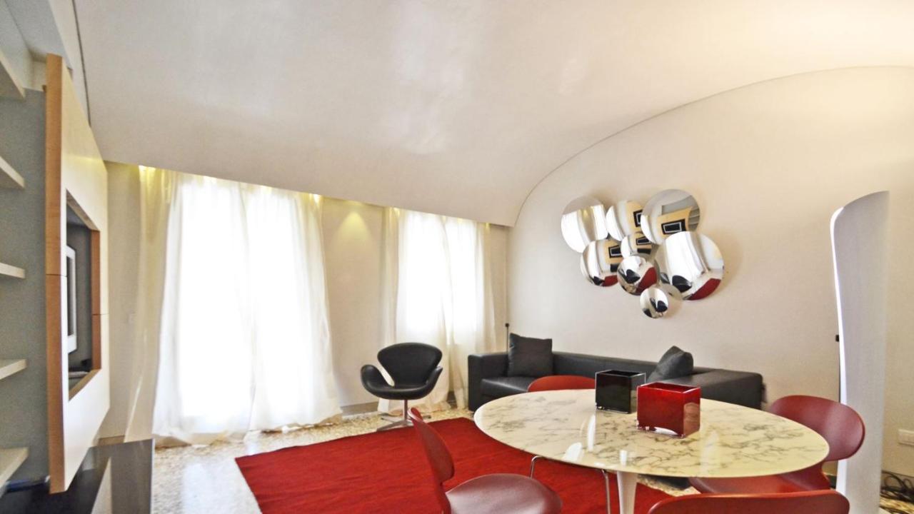 Ai Bareteri Luxury Canal View Venecia Exterior foto