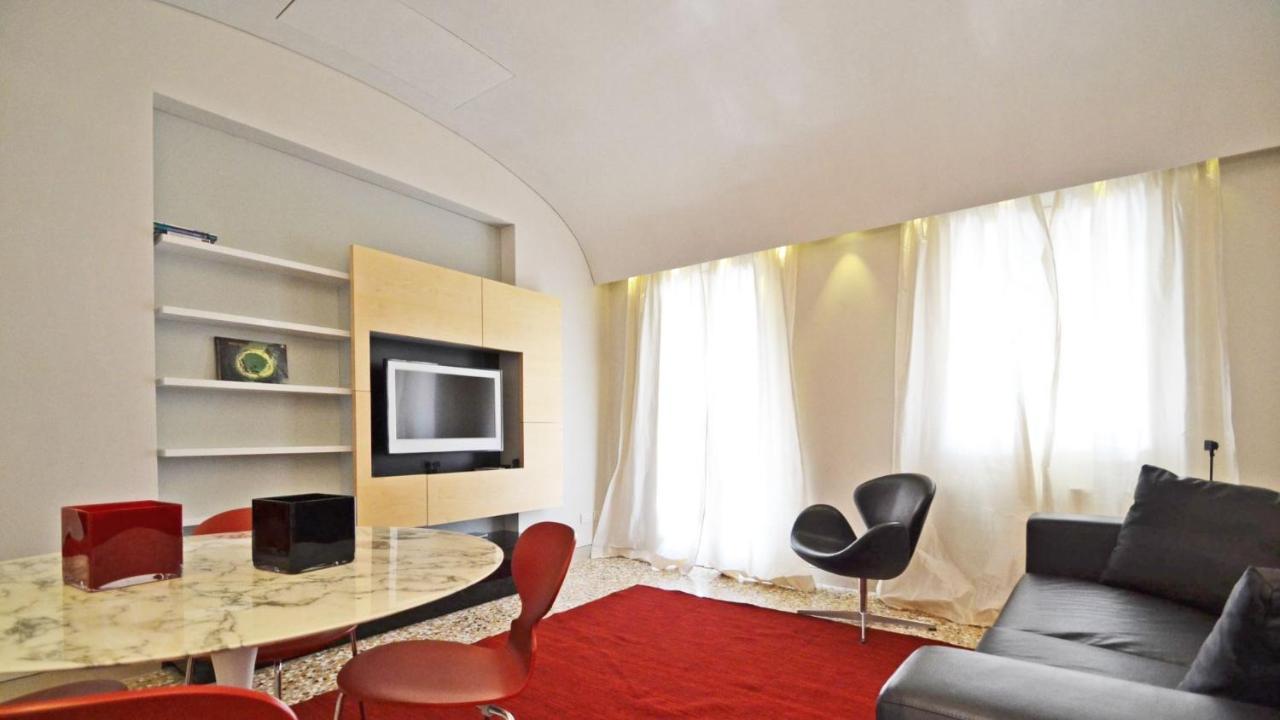 Ai Bareteri Luxury Canal View Venecia Exterior foto