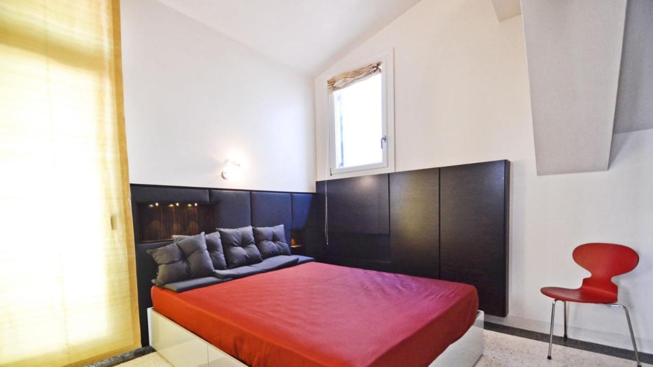 Ai Bareteri Luxury Canal View Venecia Exterior foto